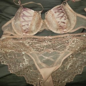 ADORE ME lingerie set!